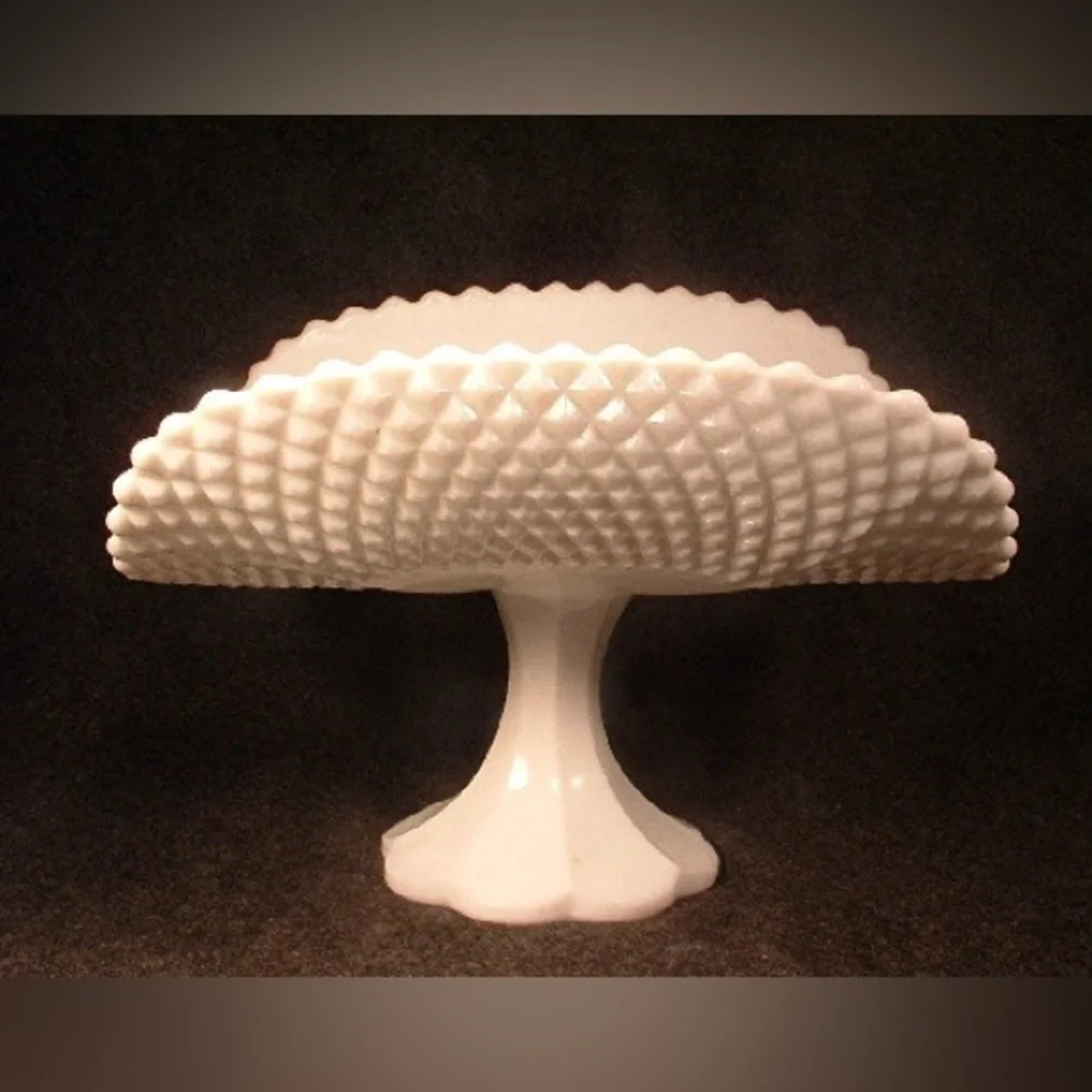 Vintage Milkglass Banana Boat Diamond Pattern